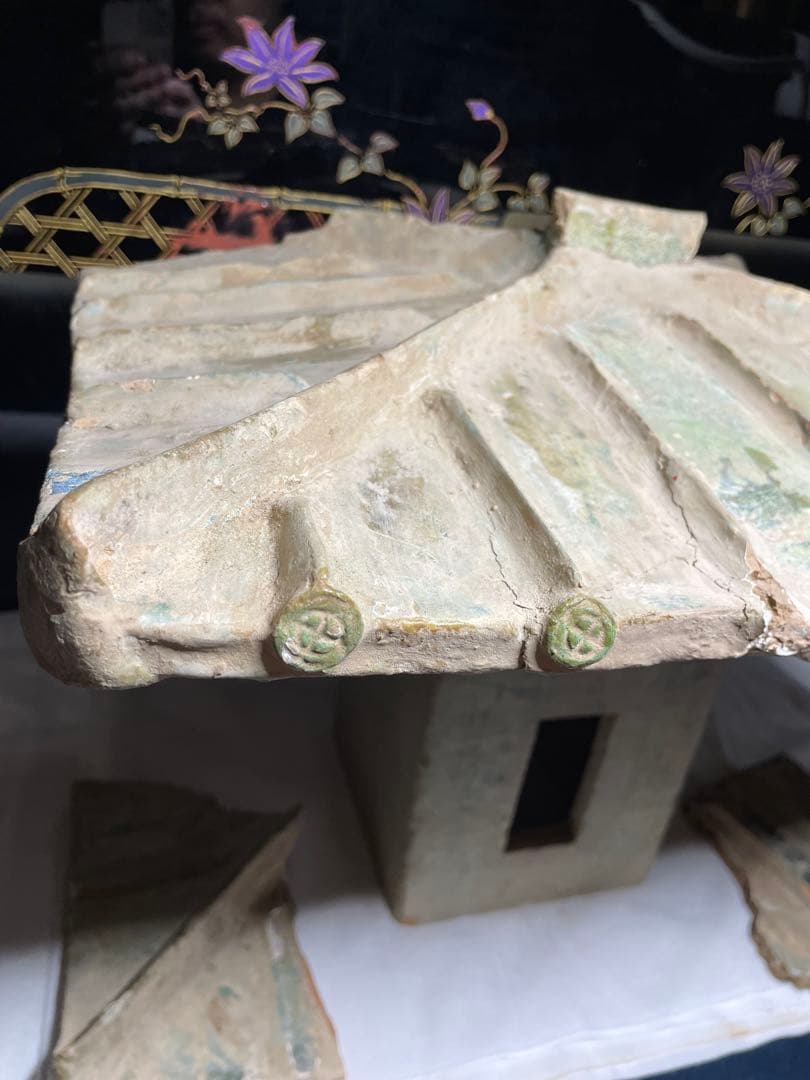 漢代陶器。漢時代。漢綠釉。約2000年。古美術。骨董品。殘品。舊家蔵出し。