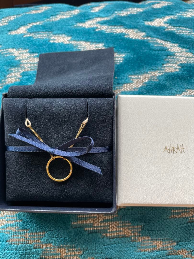 アーカープレシュー コードブレスレット18KYG（ダイヤ2P） コード ベージュ