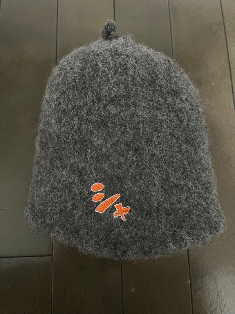 【新品】　渋谷saunas サウナハット　鮭山未菜美さん