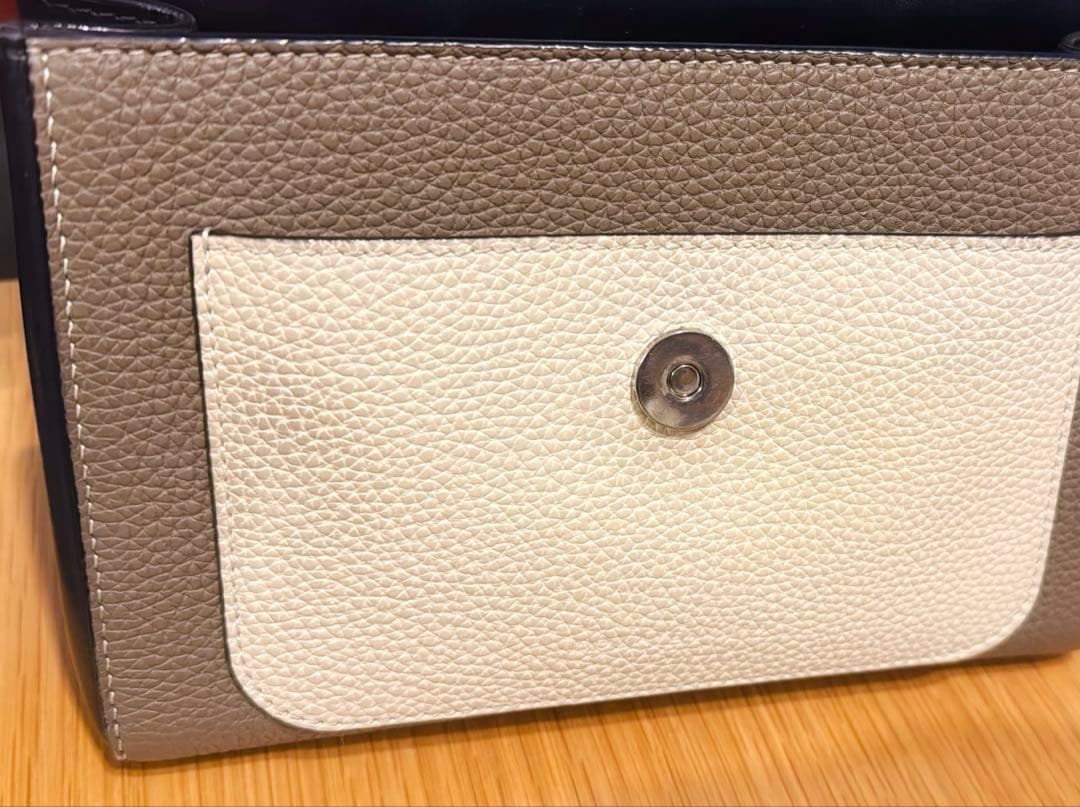 ボナベンチュラ ラウラ バッグ