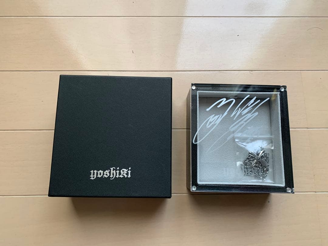 YOSHIKI JEWELRY 直筆サイン入りケース　YOSHIKIカード特典品