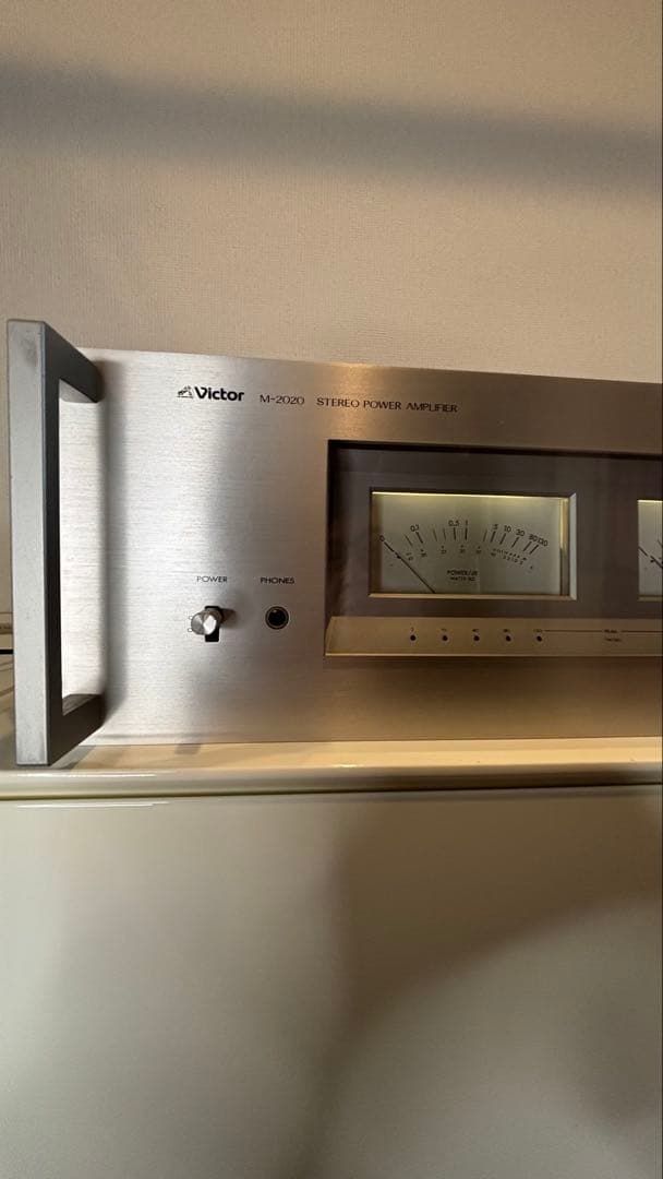 Victor Mー２０２０　パワーアンプ 本体