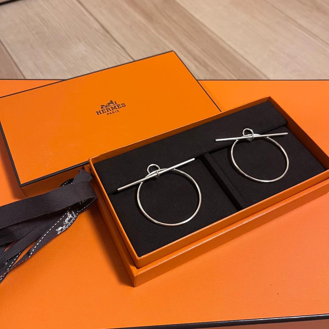 新品未使用　HERMES シルバー フープ　ピアス