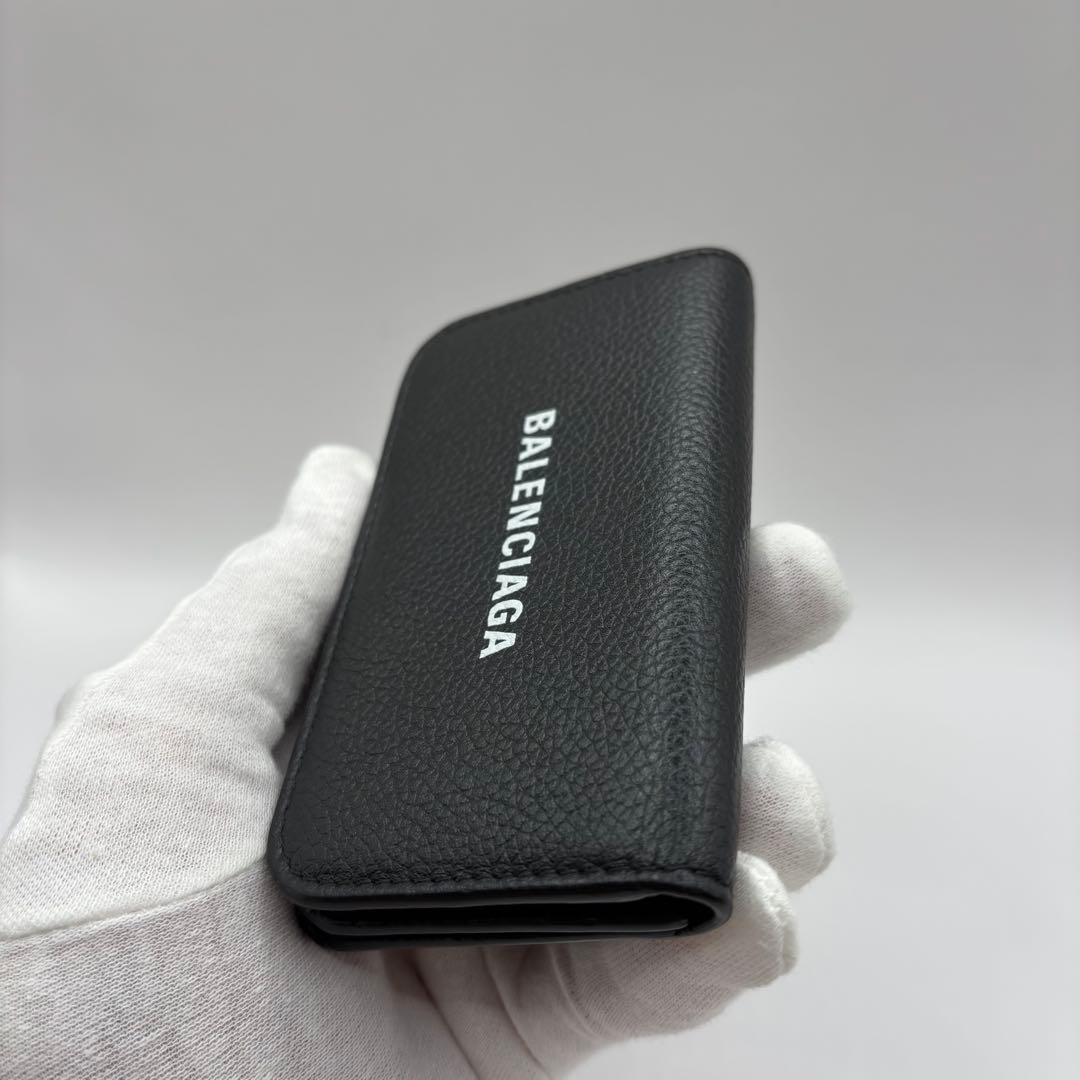 美品　BALENCIAGA キーケース　６連　ブラック　ゴールド　cash