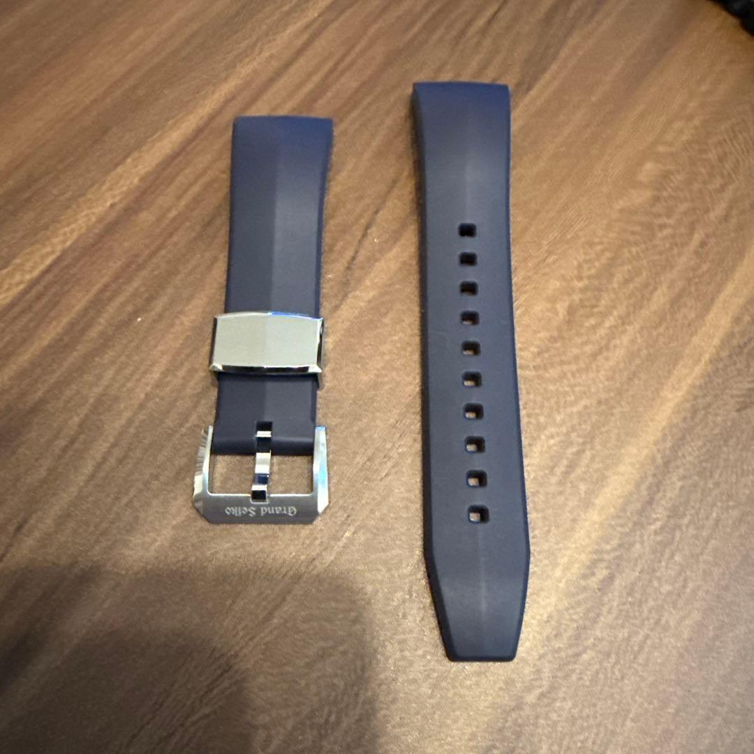 グランドセイコー ラバーベルト ネイビー22ミリ