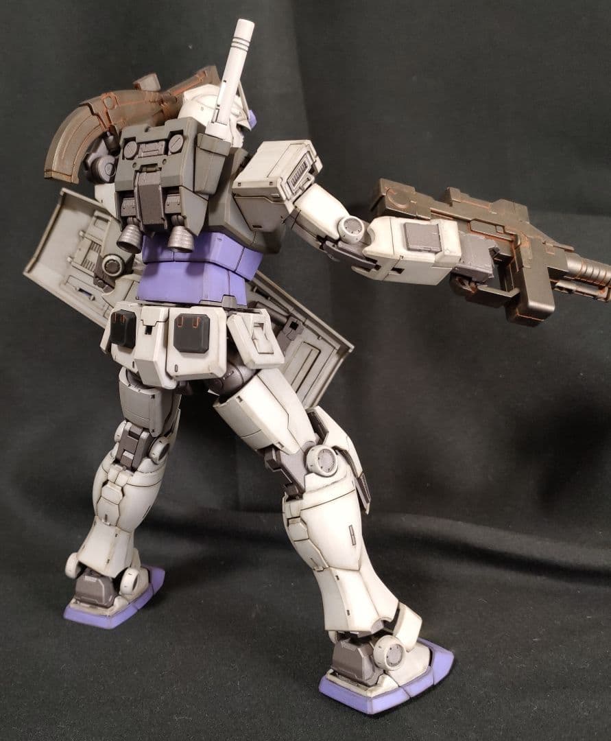 ガンプラ 塗装済完成品 MG ガンダム( THE ORIGIN版)