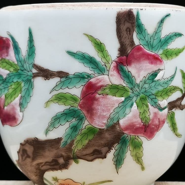 民国粉彩九桃五福紋蓋缶 現代工芸品 美術品 置物