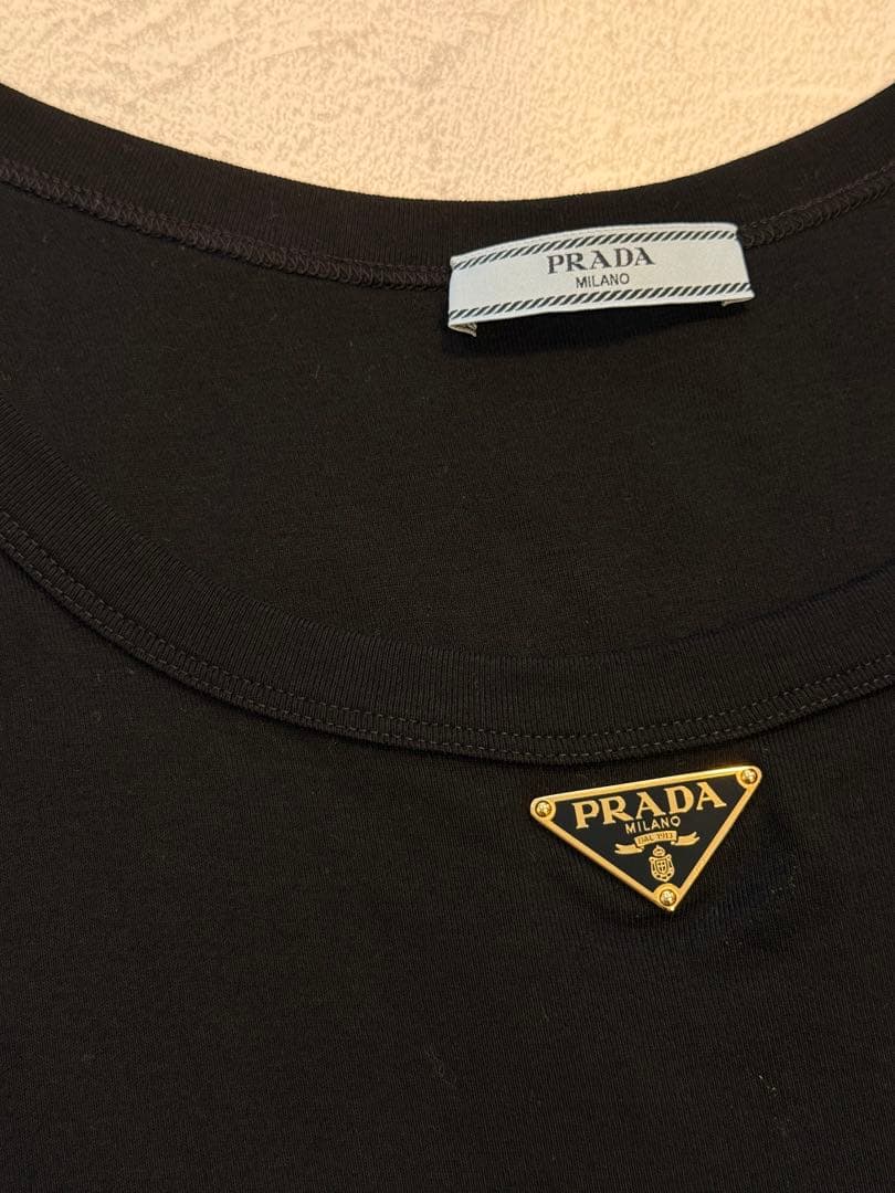 PRADA タンクトップ