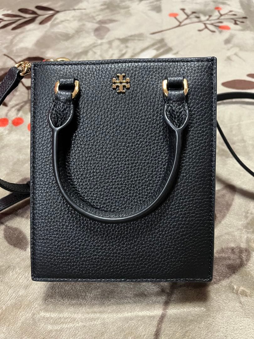 トリーバーチショルダー黒バッグ