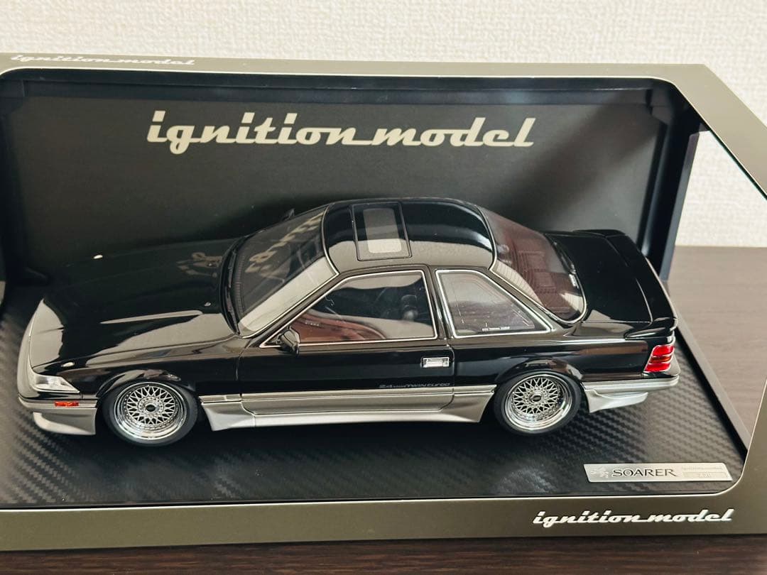 ソアラ　　イグニッションモデル 1/18