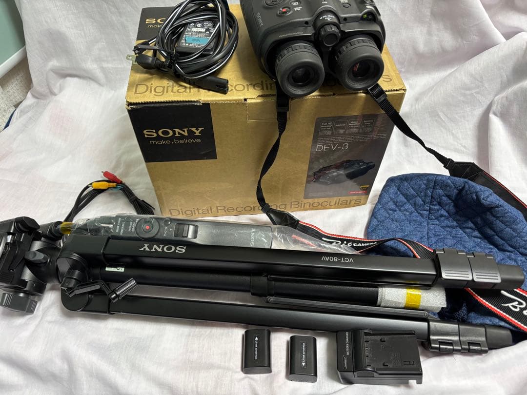 ぱ*送様 SONY DEV-3 デジタル録画双眼鏡　専用三脚(未使用)