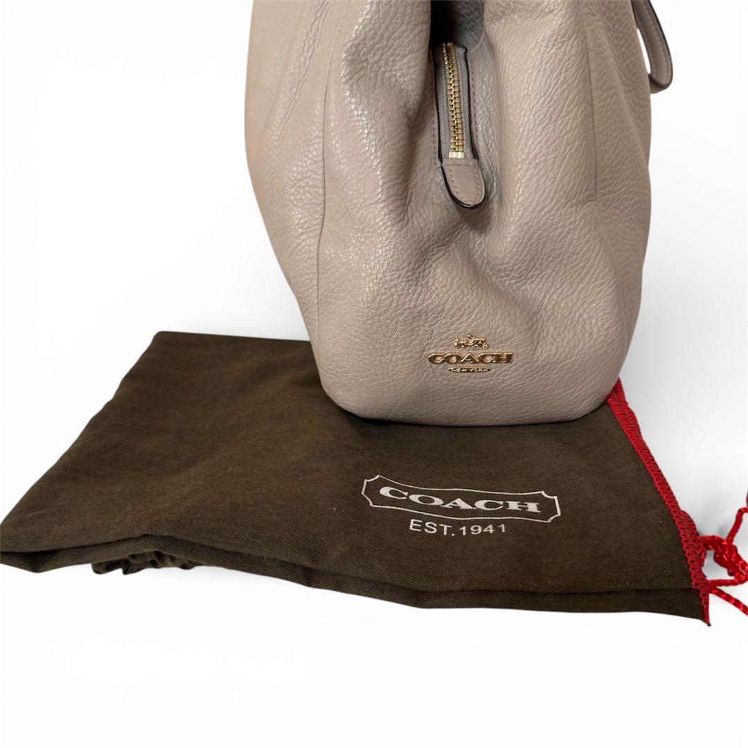 Coach Madison Phoebe ペブルドレザー ショルダーバッグ