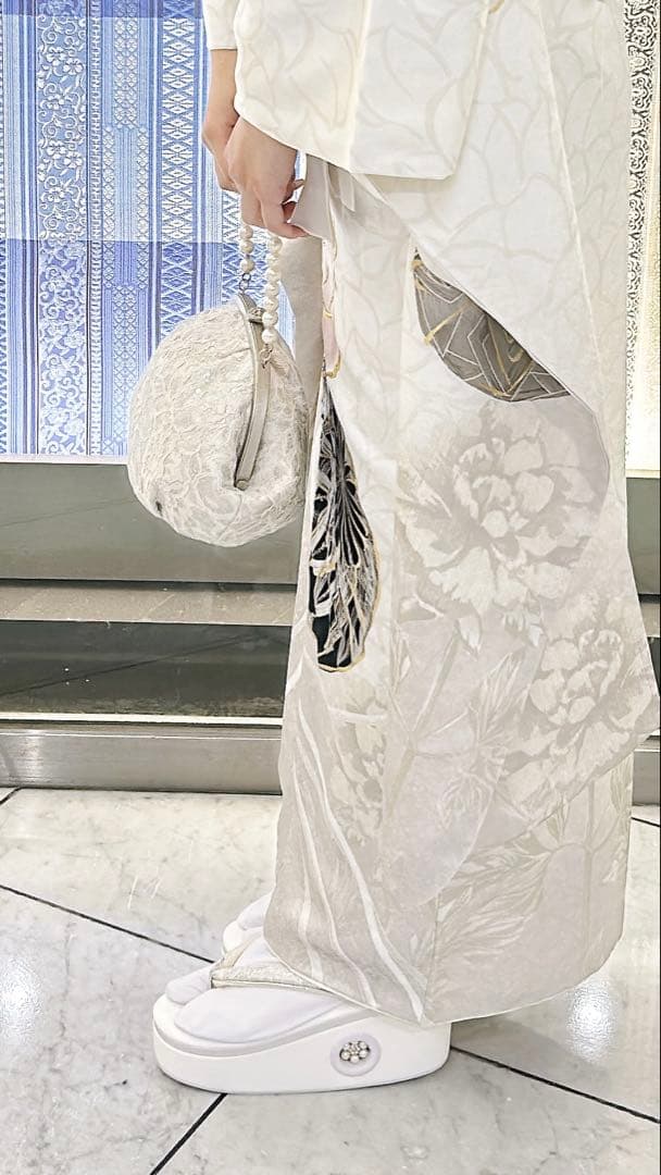 成人式 ホワイトパール付きバッグと草履セット