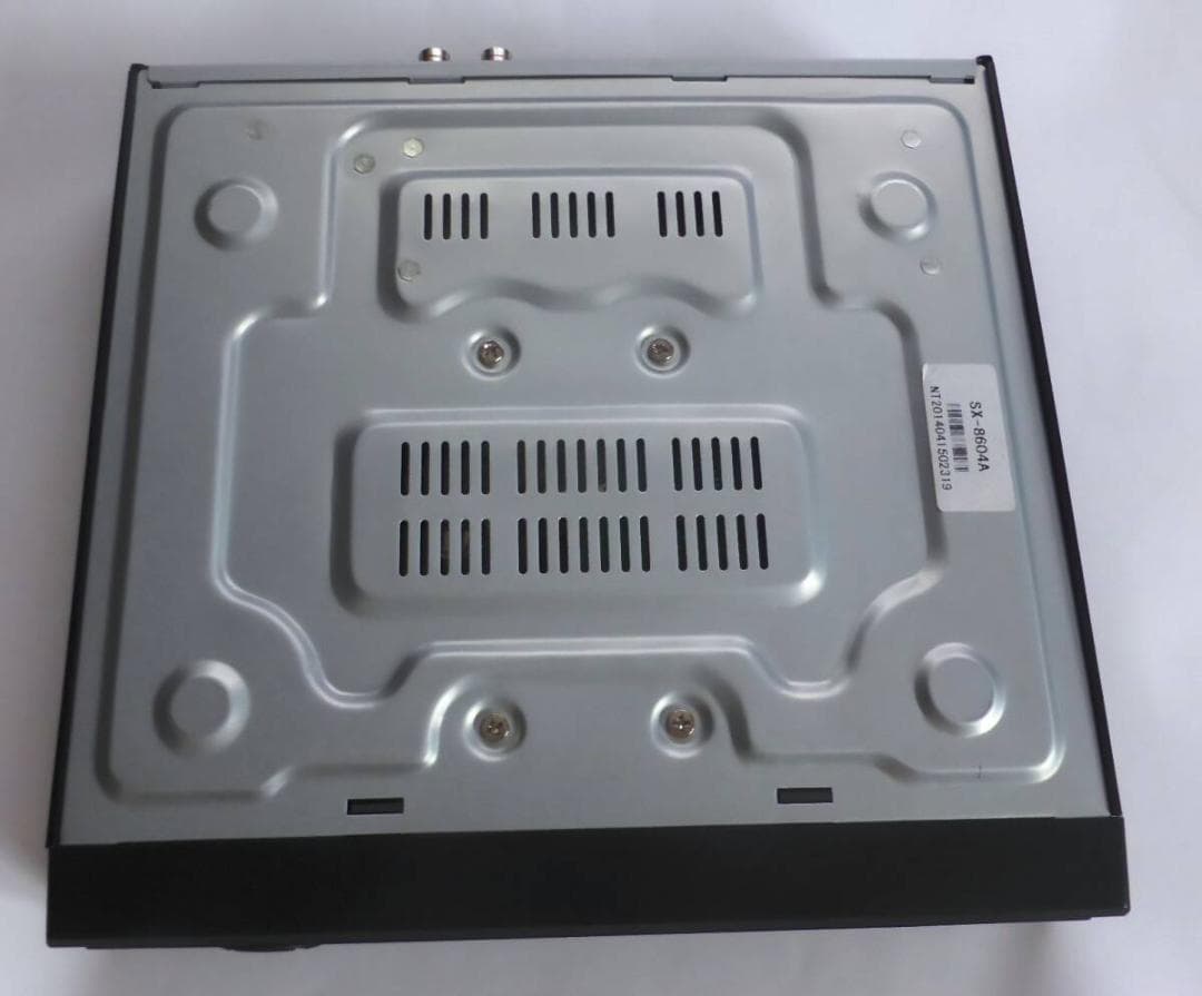 防犯カメラ　H.264デジタルビデオレコーダー　52万画素カメラ付　HDD1TB