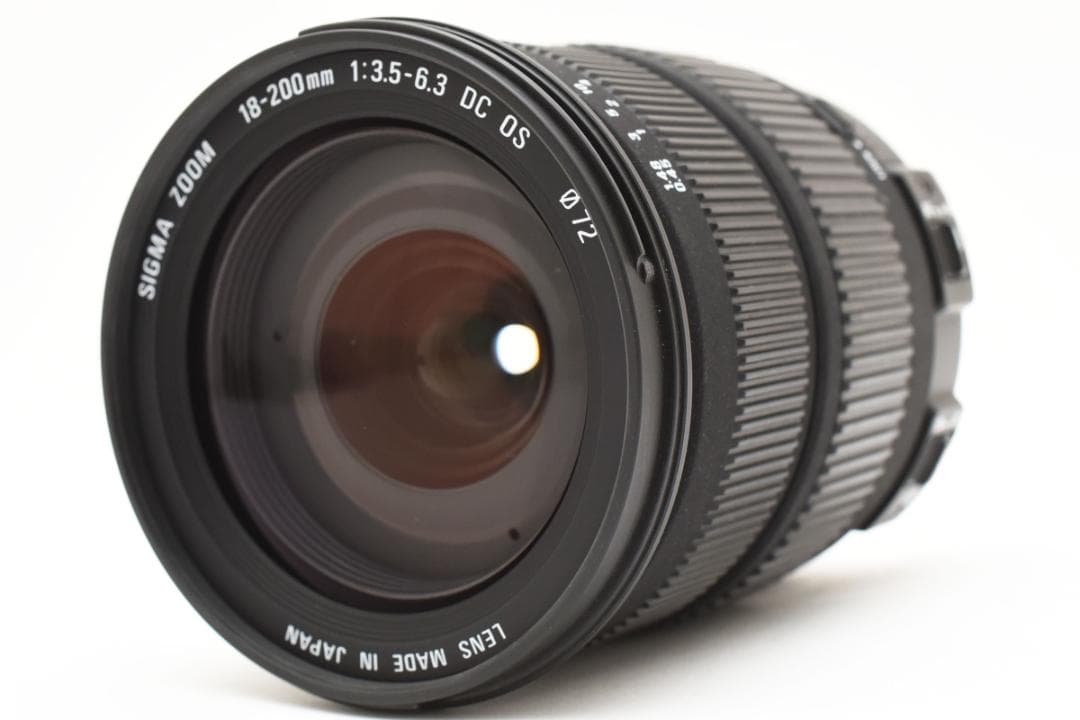 SIGMA 18-200mm F3.5-6.3 DC OS キヤノン用