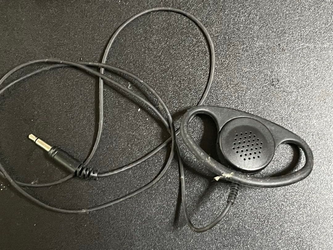 八重洲 VX-6 本体＋充電器＋アンテナ＋マイク