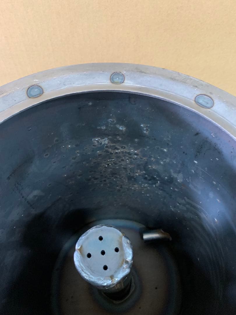 廃油ストーブ 煙突アダプタ付き80mm、100mm煙突使えます。