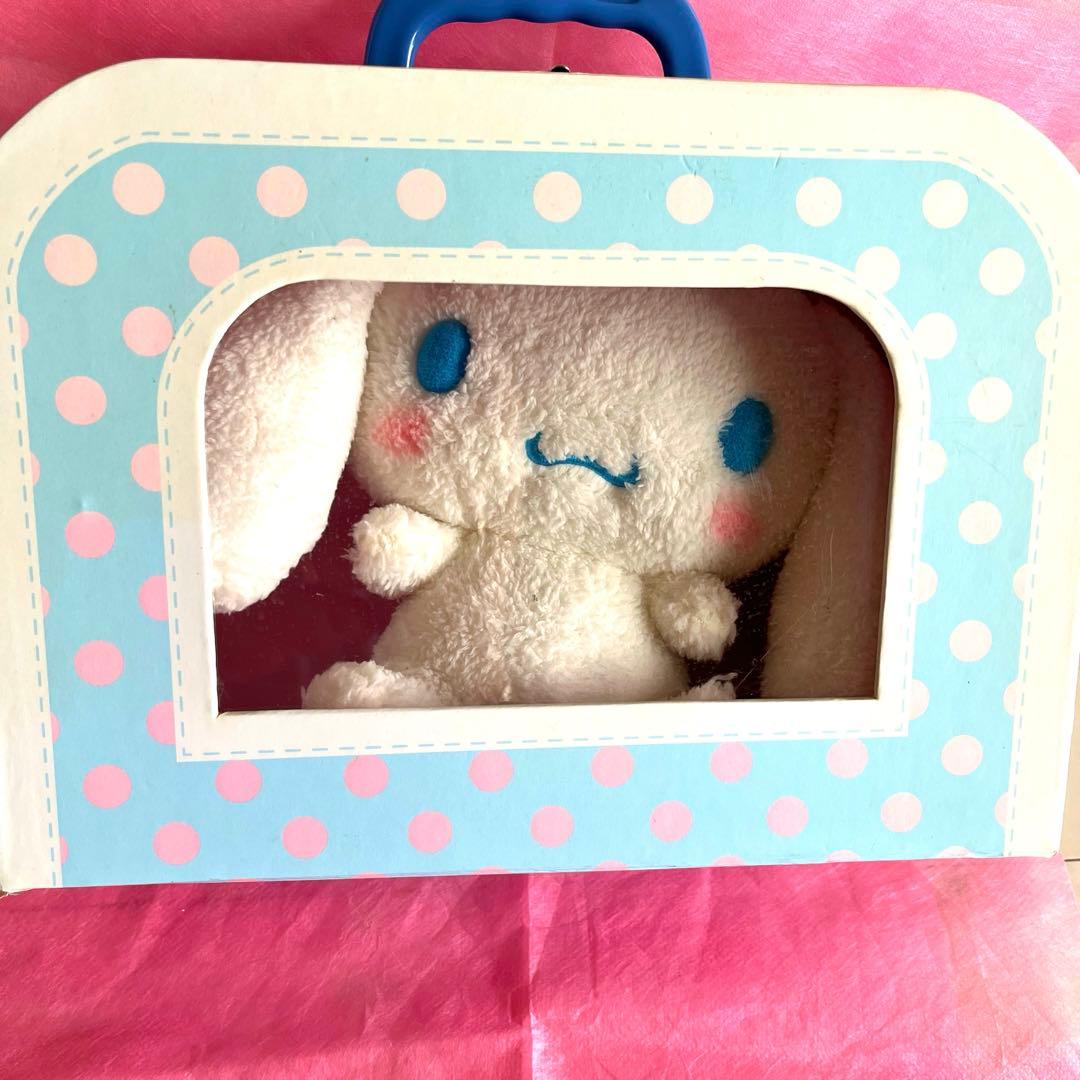 シナモロール　シナモン　10周年　シリアルナンバー　ぬいぐるみ♡