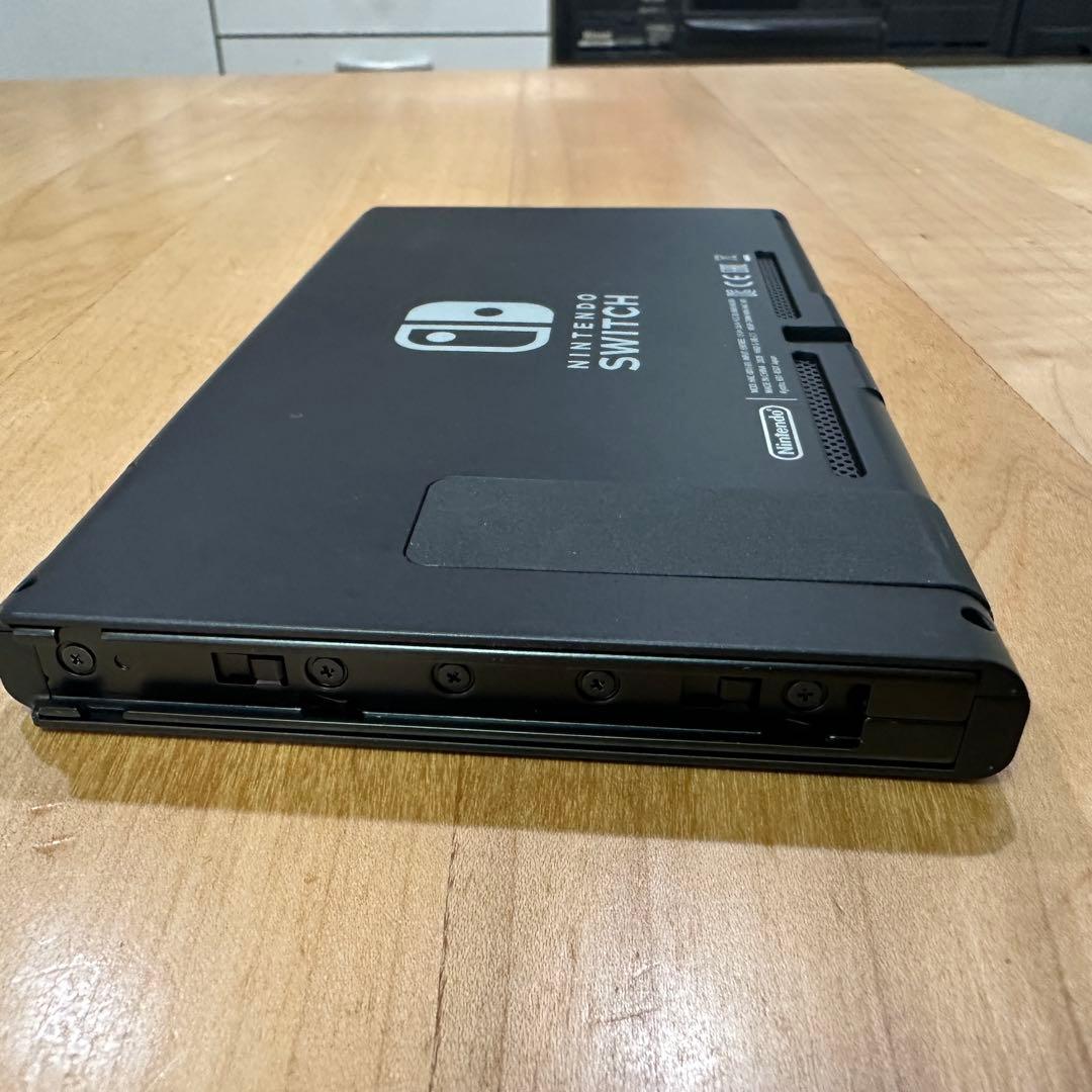 Nintendo Switch ブラック 本体 ジョイコン付き