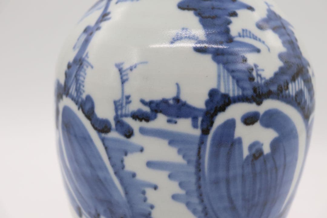 染付　山水亭閣紋瓶　送料込み0329