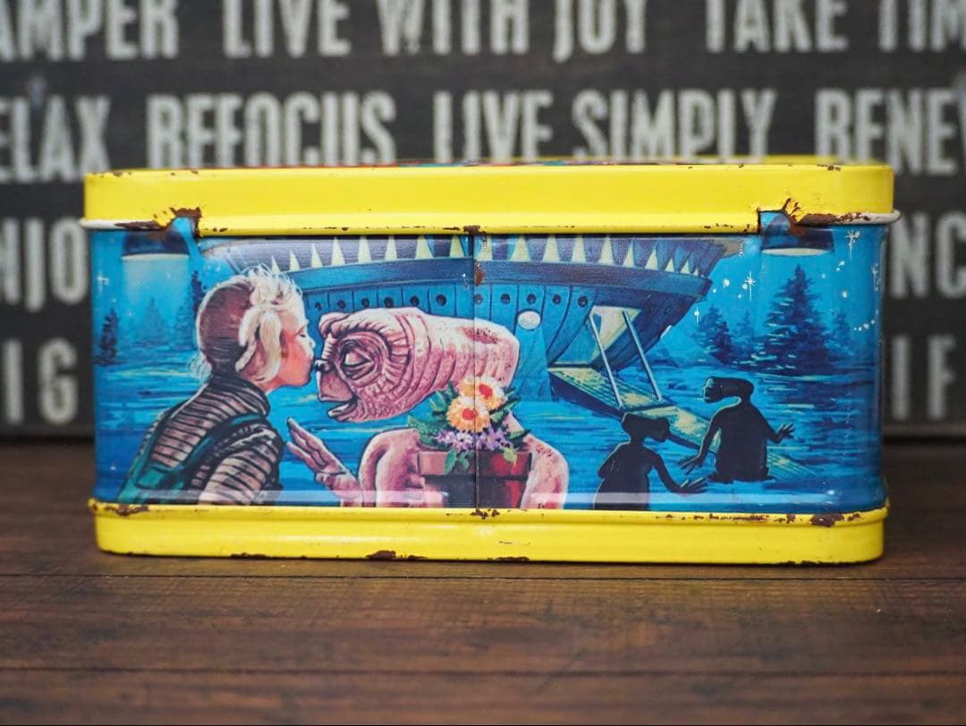 4032. E.T. ヴィンテージ ランチボックス