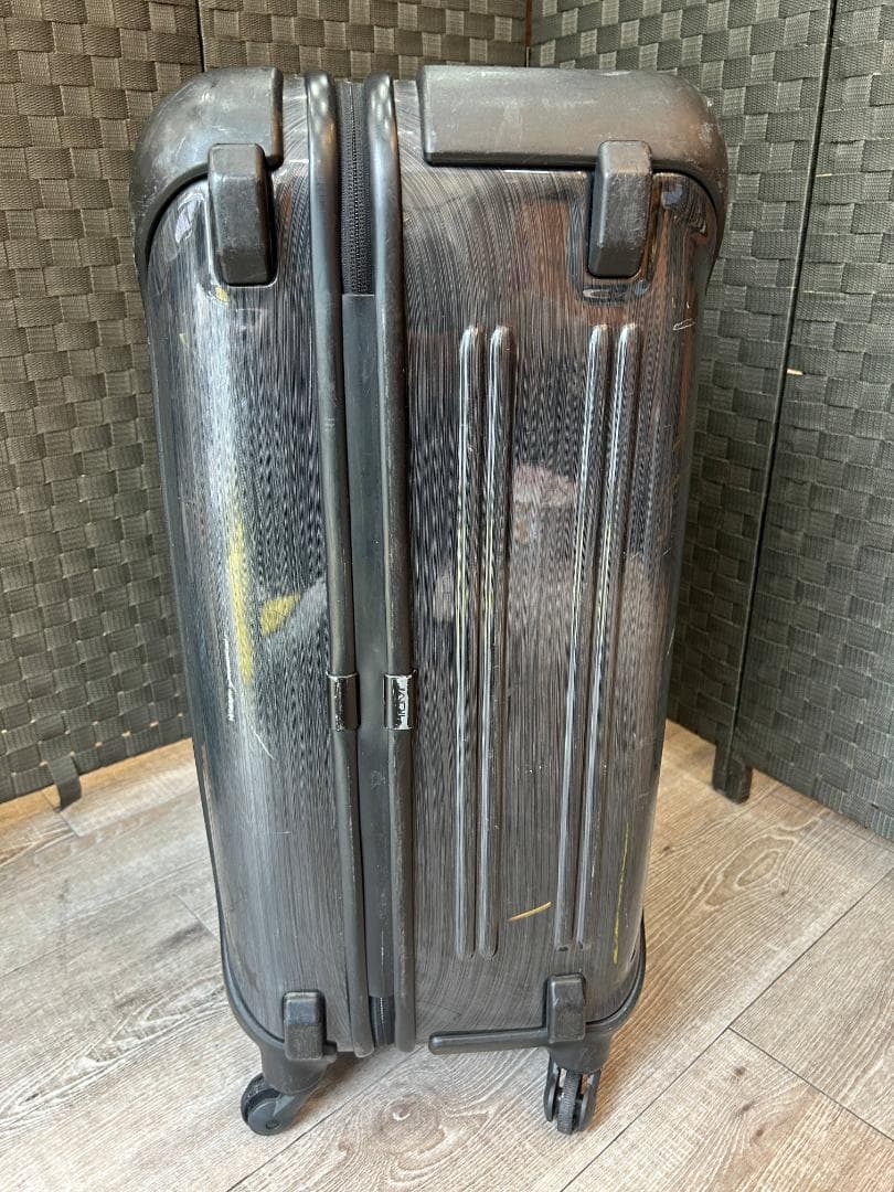 TUMI トゥミ スーツケース キャリーケース 中古品 訳アリ品