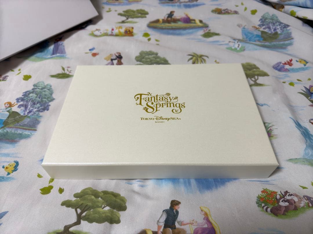 再値下げ【美品＋特典付き】\"アナとエルサのフローズンジャーニー\" アートフレーム