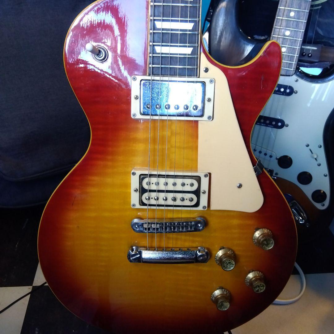 レスポールタイプ …レッドチェリー サンバーストトラ目…1977年グレコ