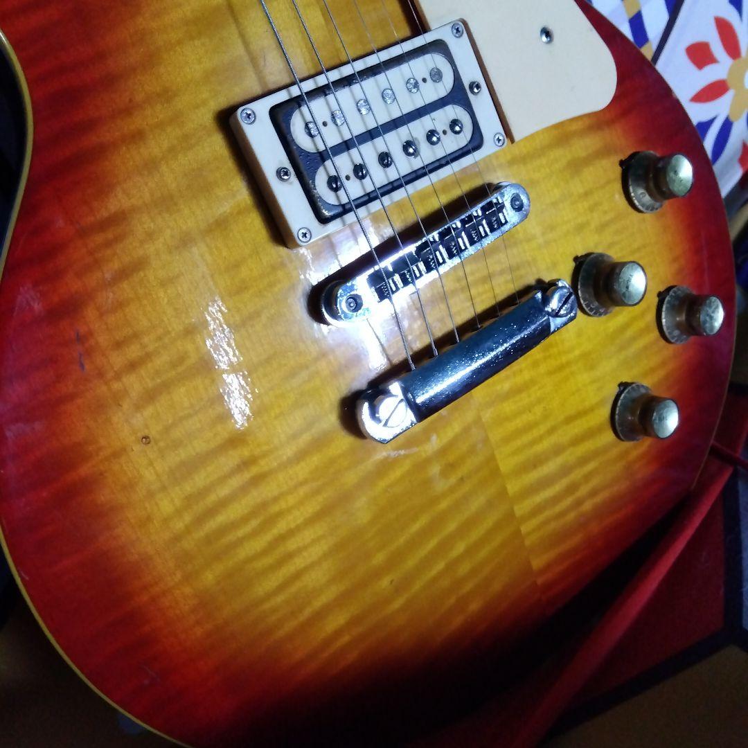 レスポールタイプ …レッドチェリー サンバーストトラ目…1977年グレコ