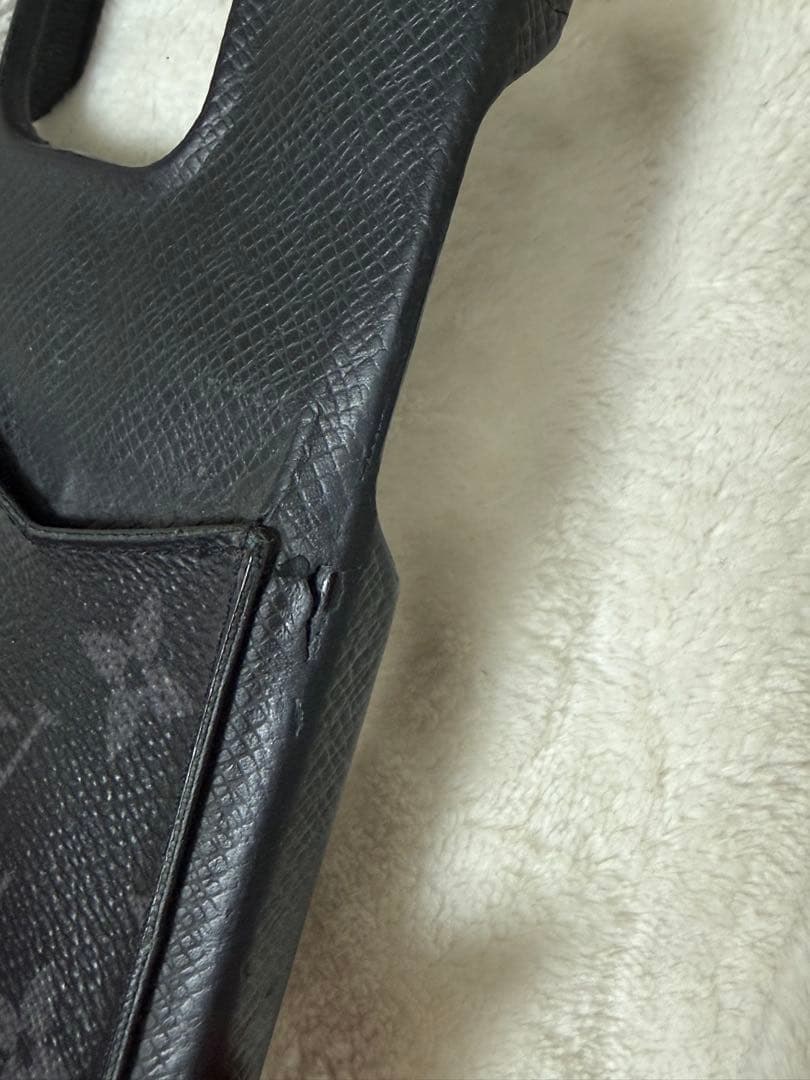 ルイヴィトン　iPhone13pro バンパー スマホケース　箱あり