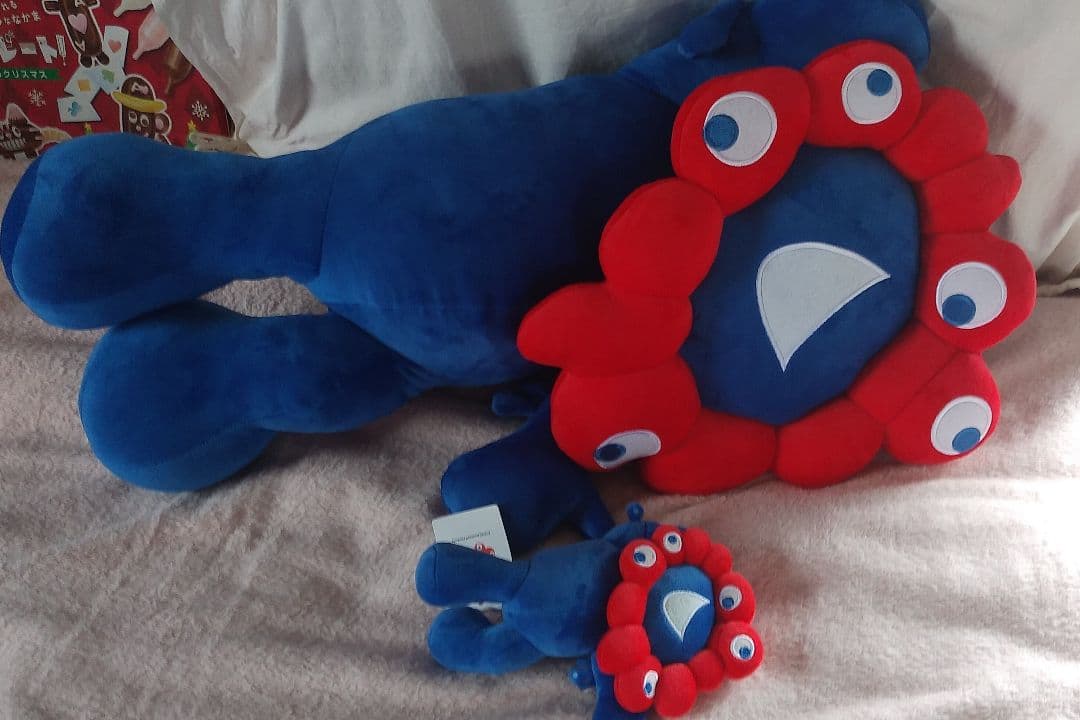 関西万博限定・ミャクミャクくじ1等・3等　2個セット　特大ぬいぐるみ