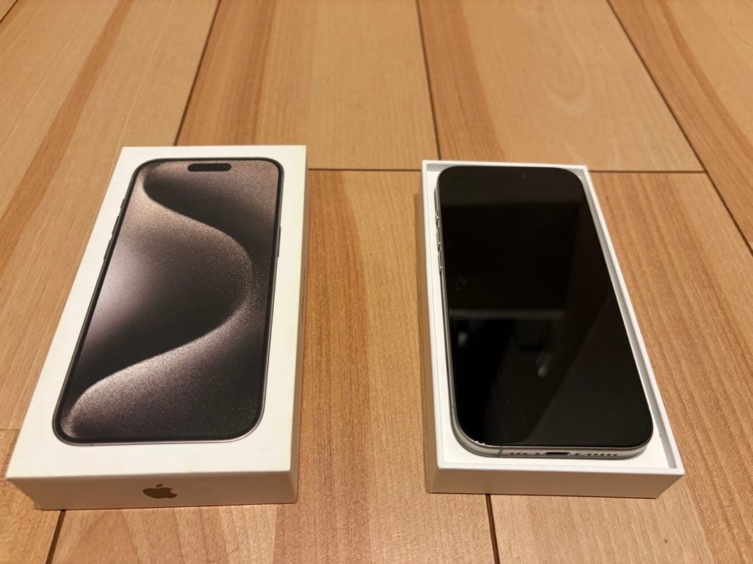 iPhone 15pro 128GB SIMフリー