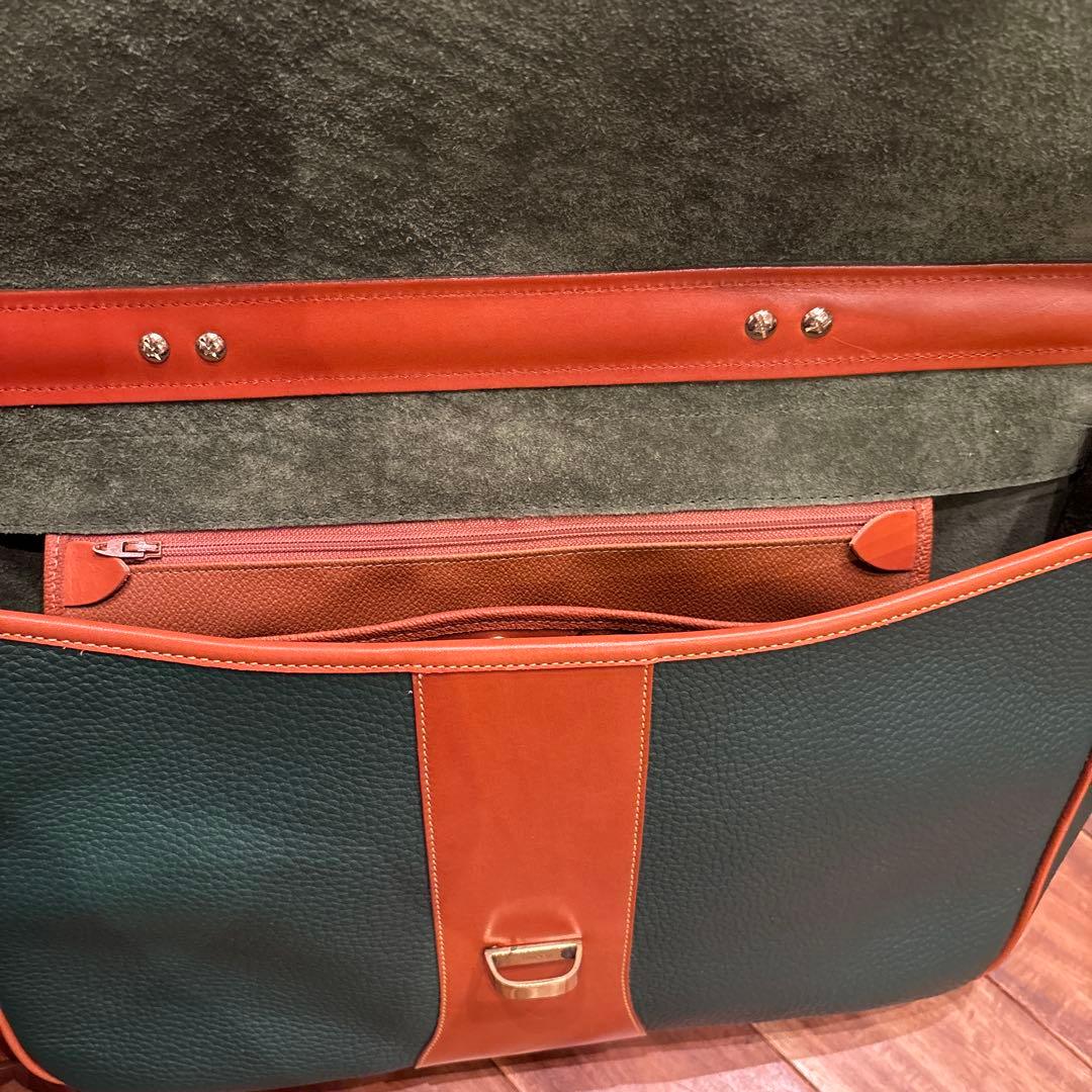 美品✨本革✨Dooney & Bourke✨レザー✨ショルダーバッグ✨グリーン