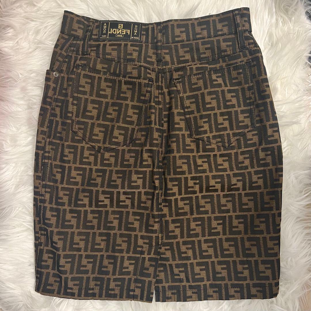 【美品】フェンディ タイトスカート ズッカ柄 30インチ FENDI