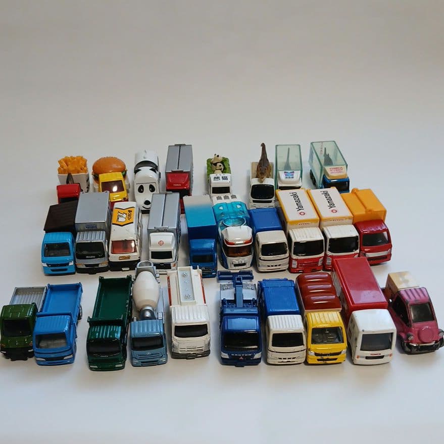 トミカ 大量 まとめ売り 110台