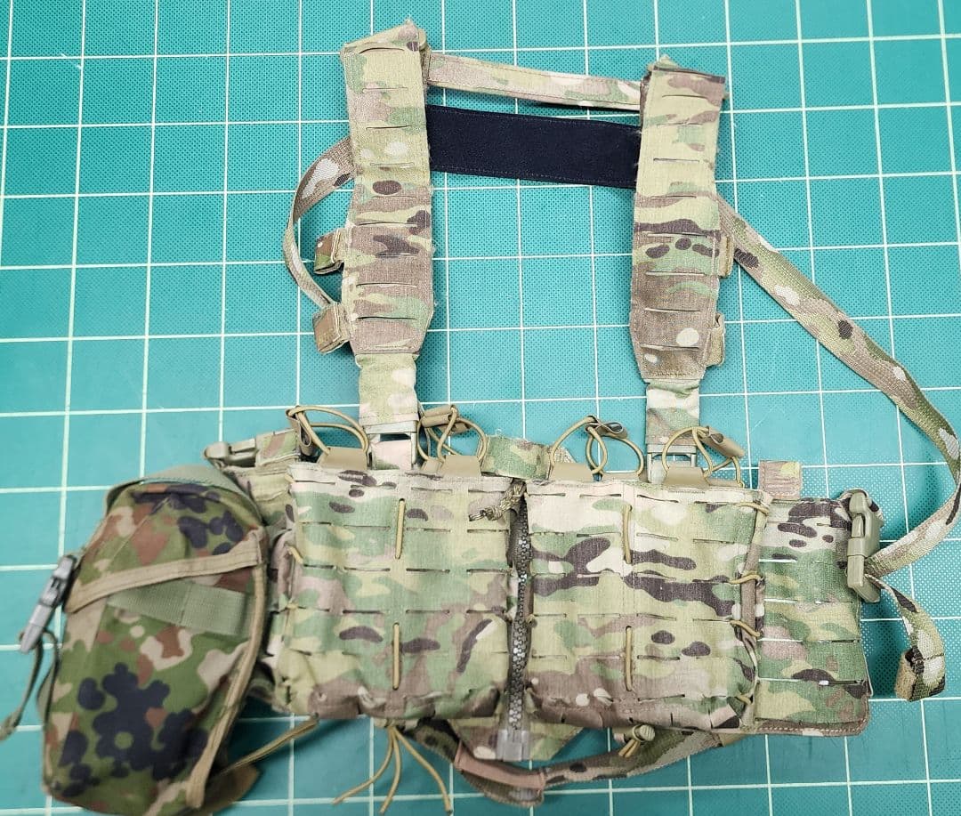 Direct action マルチカム チェストリグ テンペスト