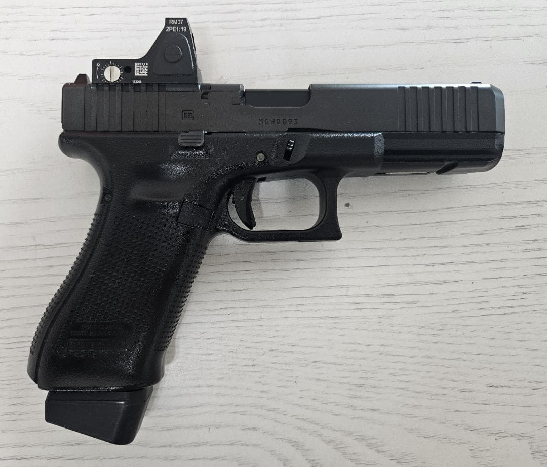 東京マルイ Glock17 Gen.5 セット