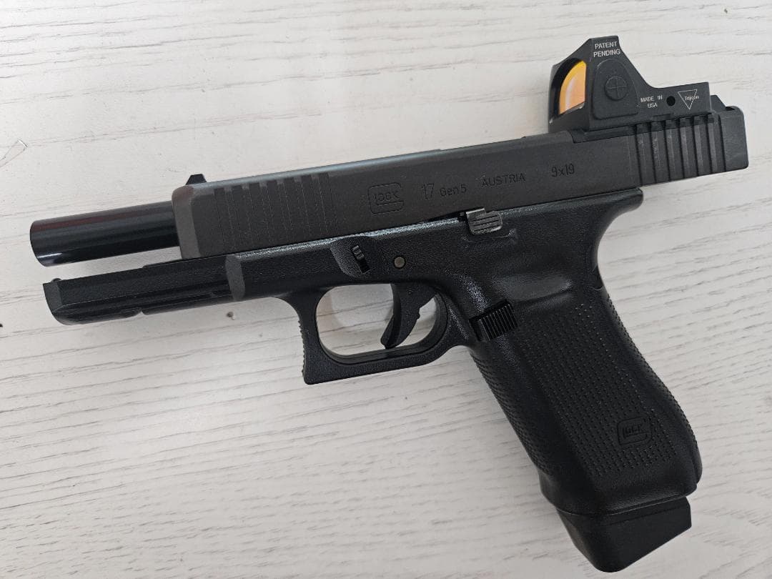 東京マルイ Glock17 Gen.5 セット