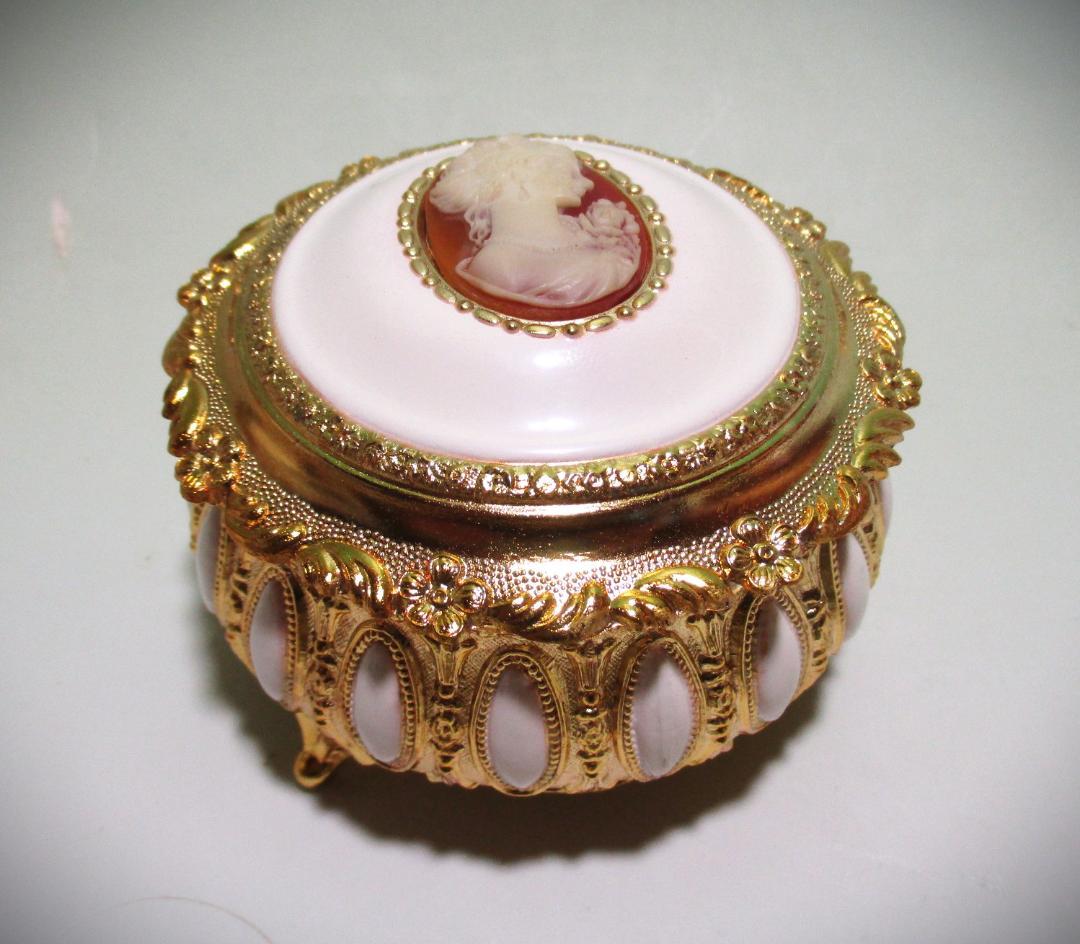 ★新品保管品　ロココ調　小物入れ　アンティーク調　ジュエリーケース★