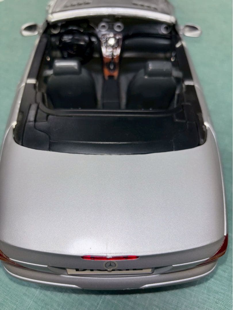 タミヤ　ラジコン　メルセデスベンツ　SL500 1/12スケール