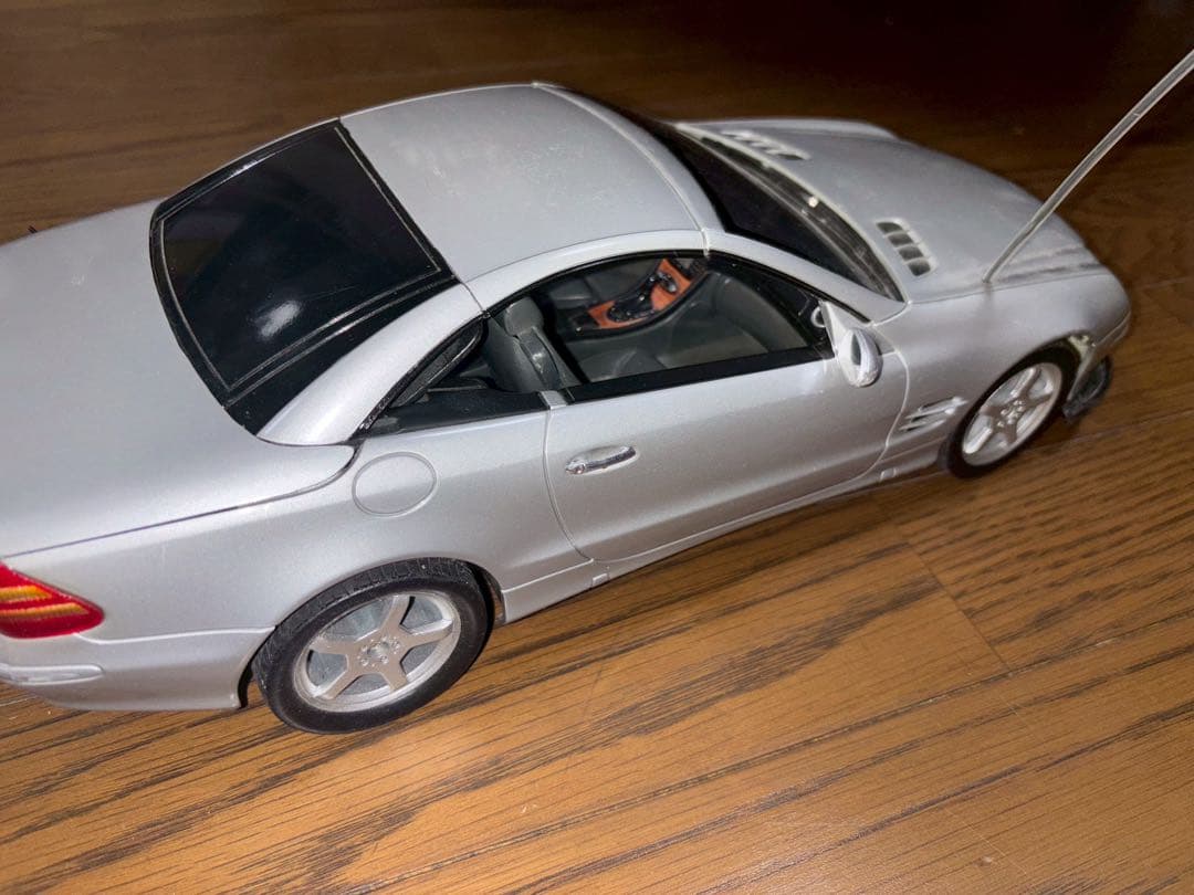 タミヤ　ラジコン　メルセデスベンツ　SL500 1/12スケール