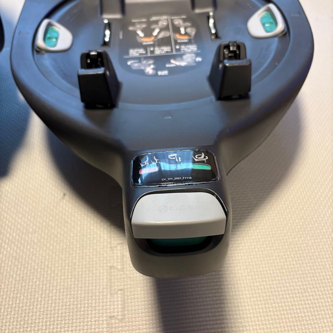cybex CloudZ i-size ベースあり　ワンオーナー