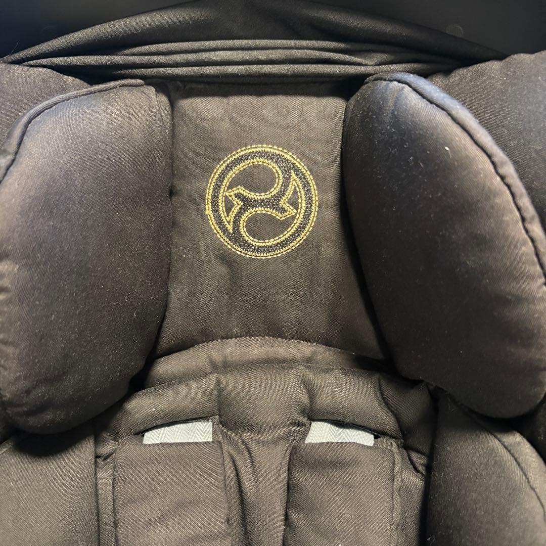 cybex CloudZ i-size ベースあり　ワンオーナー