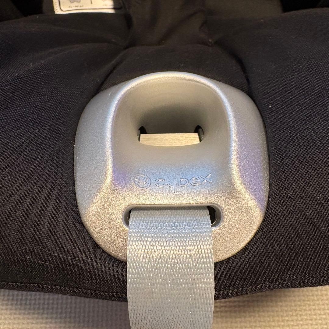 cybex CloudZ i-size ベースあり　ワンオーナー