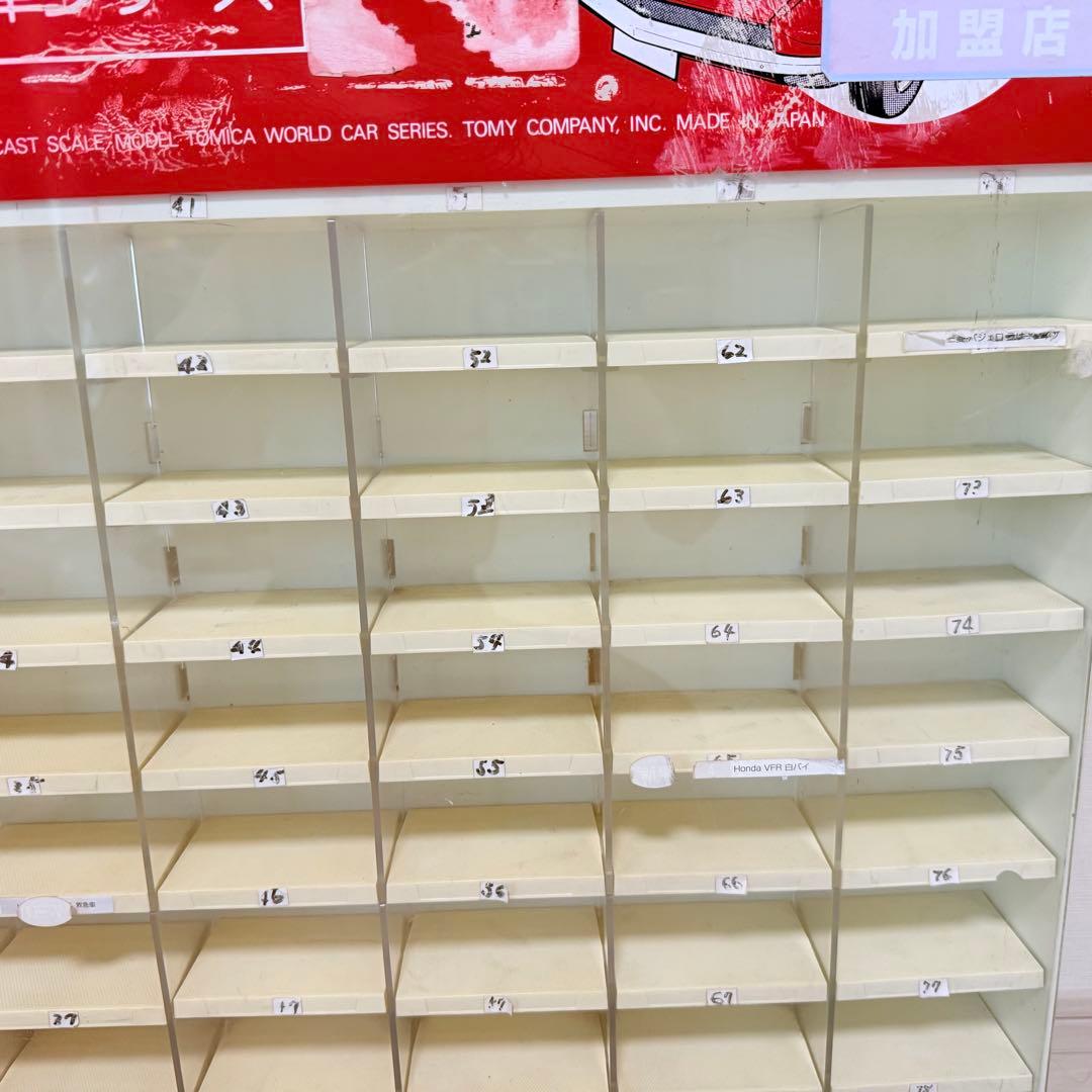 非売品 トミカ 店頭ディスプレイ 80台収納 ショーケース