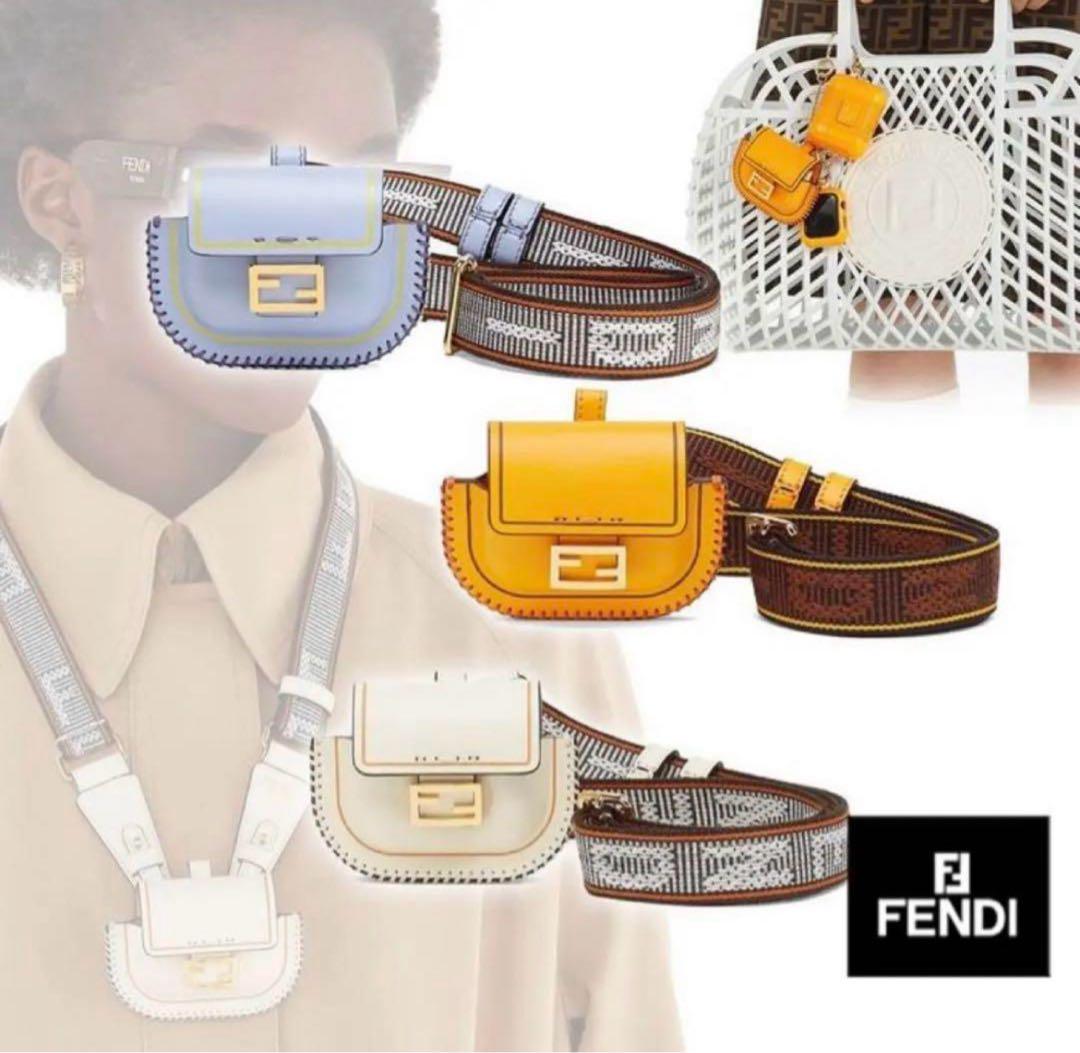 FENDI AirPodsケース　ストラップ