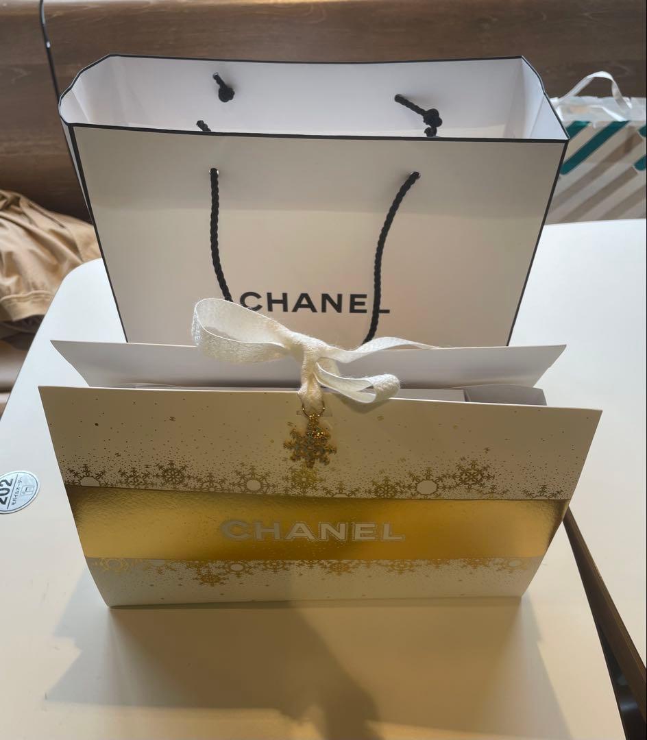 CHANEL エッセンシャル ケア セット