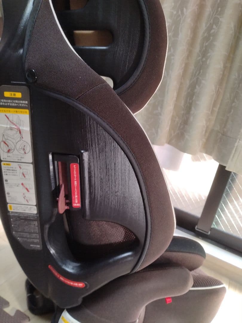 リーマン Fika 車用 チャイルドシート ブラウン