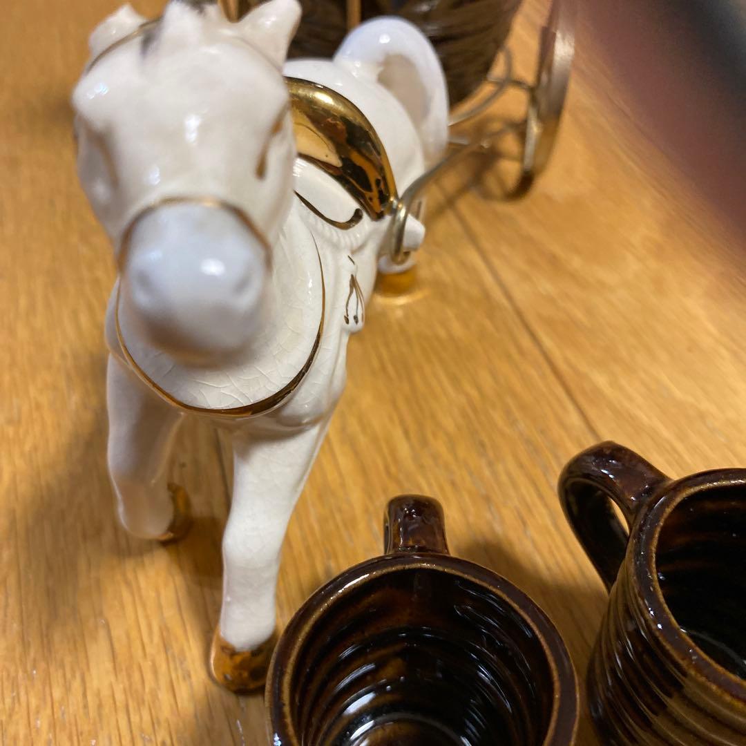 ウイスキーサーバー 馬車　ウイスキー アンティーク 中は空　未使用かも ★耳接着