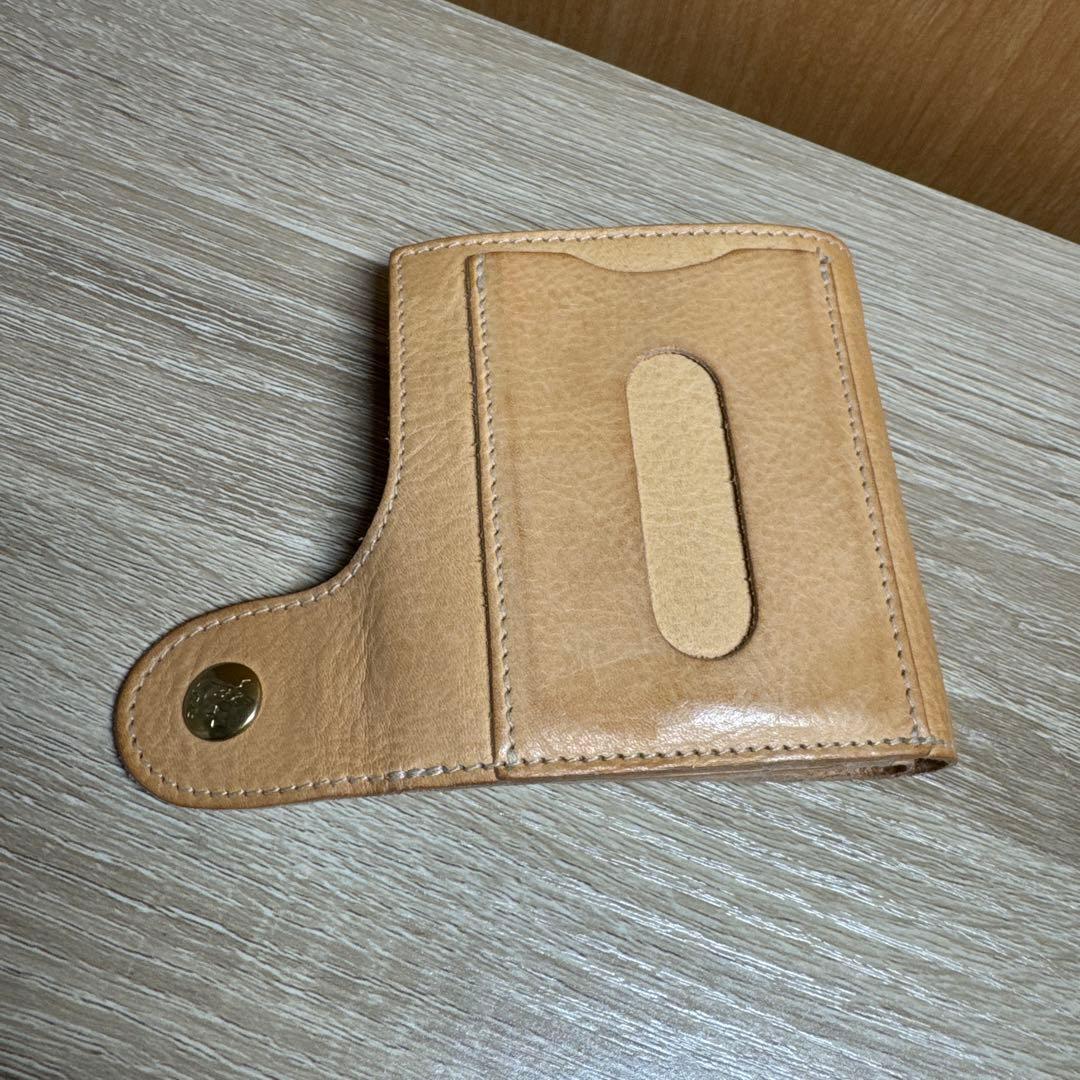 イルビゾンテ　折り財布　男女問わず ナチュラルヌメ IL BISONTE